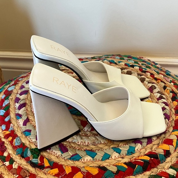 NWT RAYE White Mules Slide Heels - Picture 2 of 6